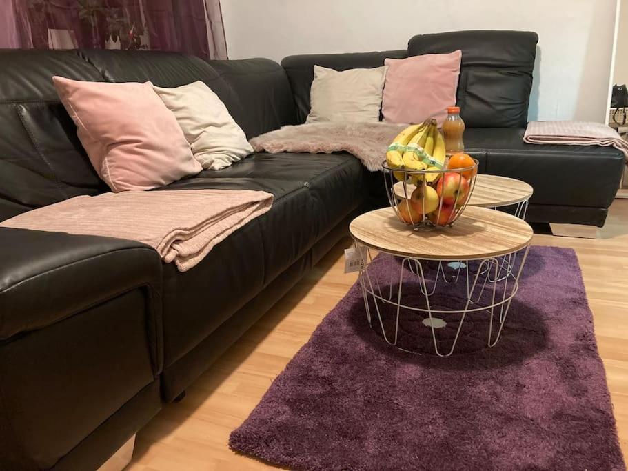 Toll Apartment Am Rhein Netflix Internet 1000 Mbits, Free Parking Duisburg Bagian luar foto