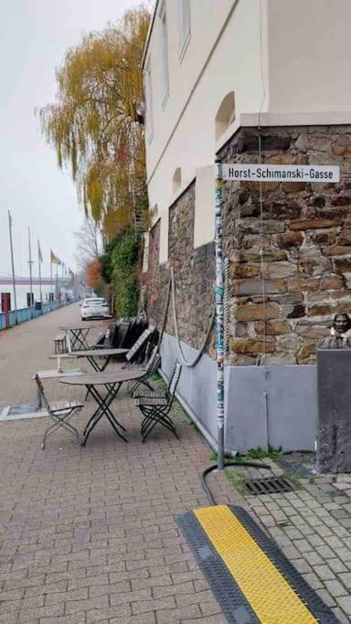 Toll Apartment Am Rhein Netflix Internet 1000 Mbits, Free Parking Duisburg Bagian luar foto